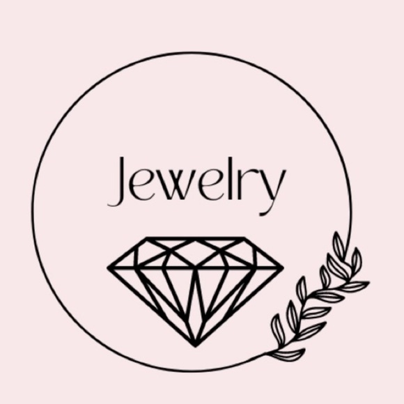 Meet your Posher, Andrea - Picture 4 of 8